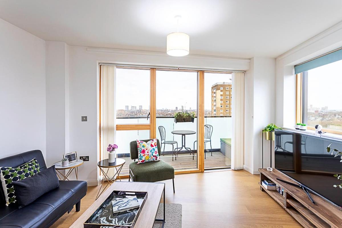 Trendy Queen'S Park Apartment With Views Across London Luaran gambar