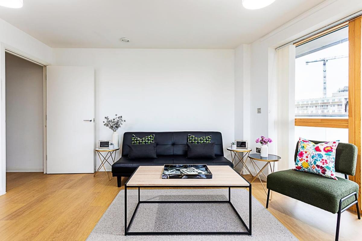 Trendy Queen'S Park Apartment With Views Across London Luaran gambar
